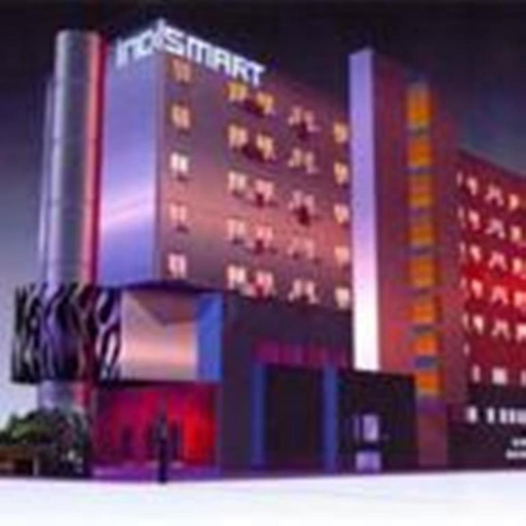Indismart Hotel Calcutta Eksteriør billede