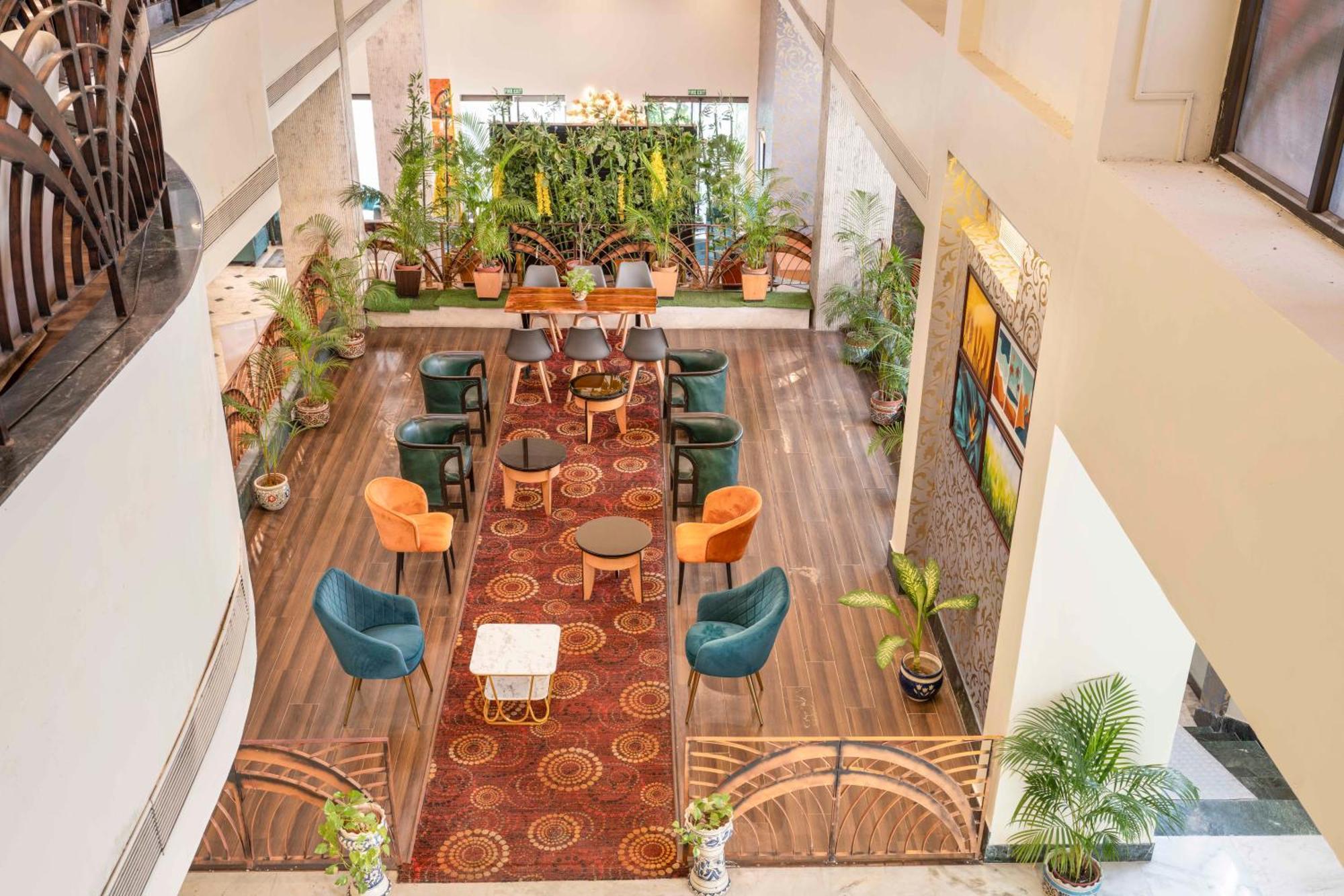 Indismart Hotel Calcutta Eksteriør billede