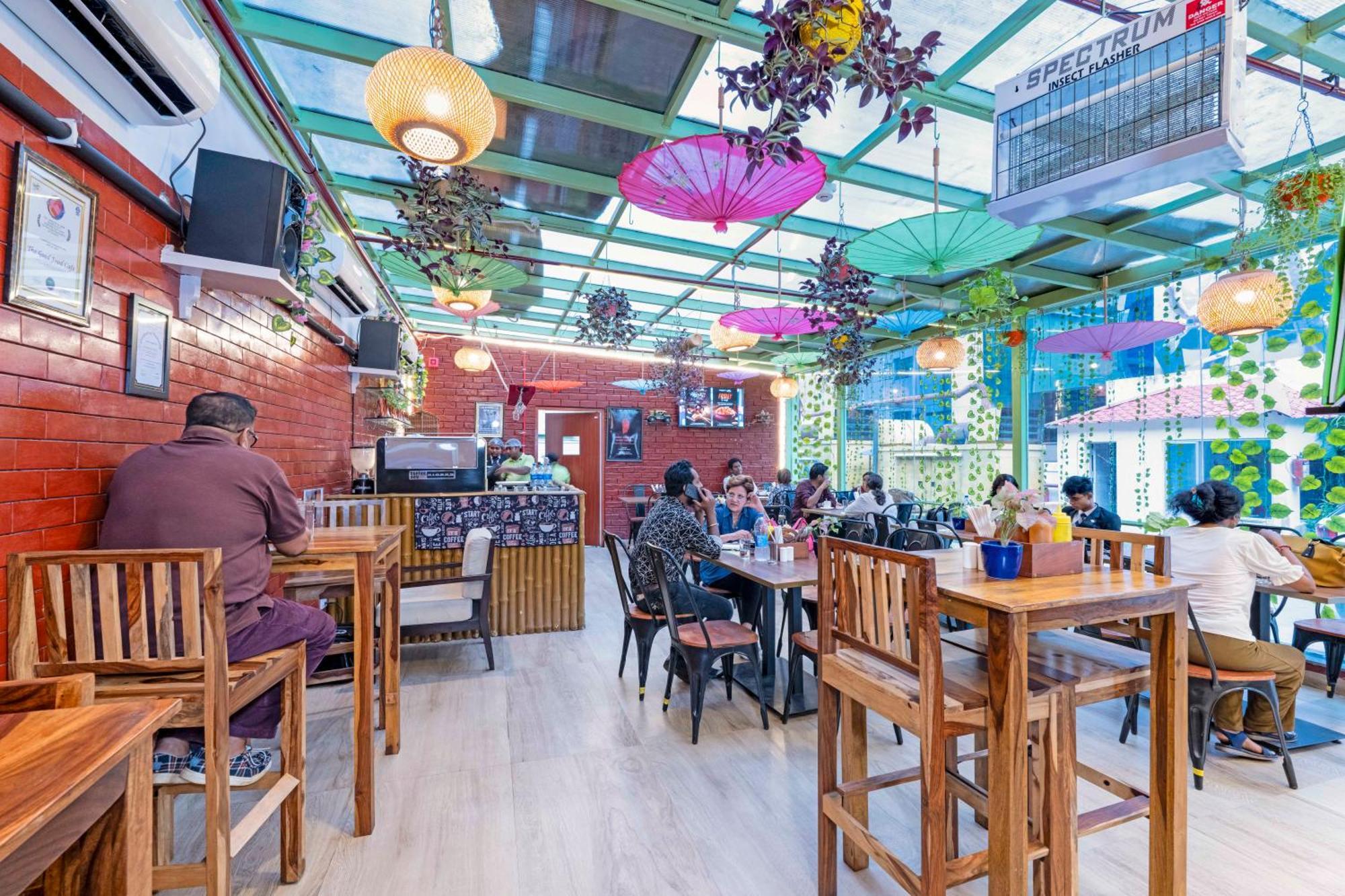 Indismart Hotel Calcutta Eksteriør billede