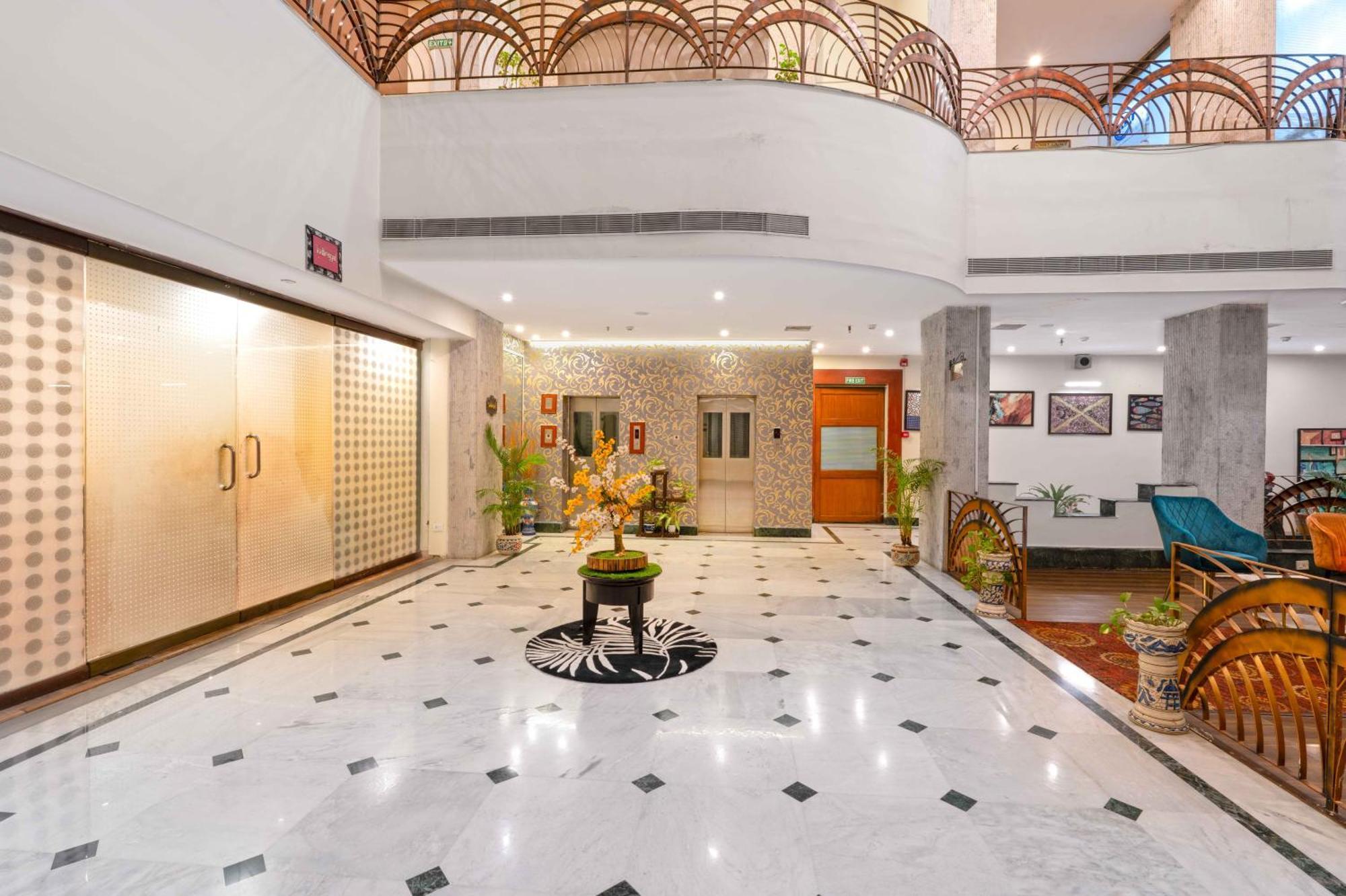 Indismart Hotel Calcutta Eksteriør billede