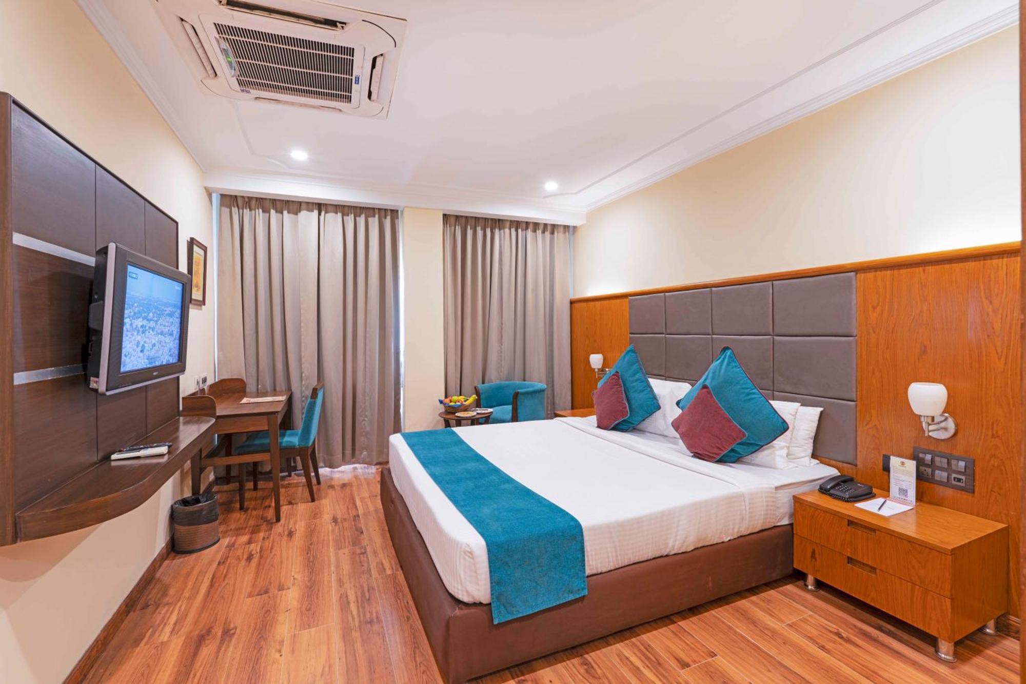 Indismart Hotel Calcutta Eksteriør billede