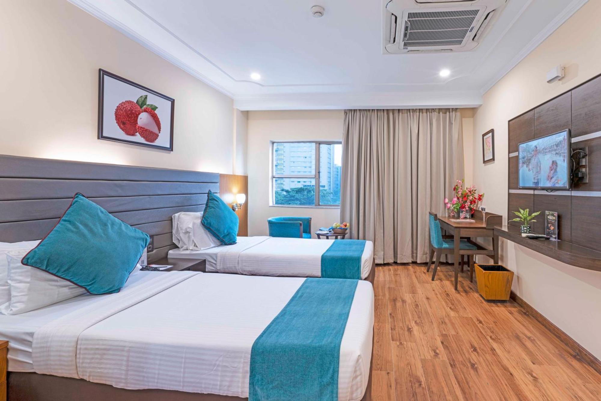 Indismart Hotel Calcutta Eksteriør billede