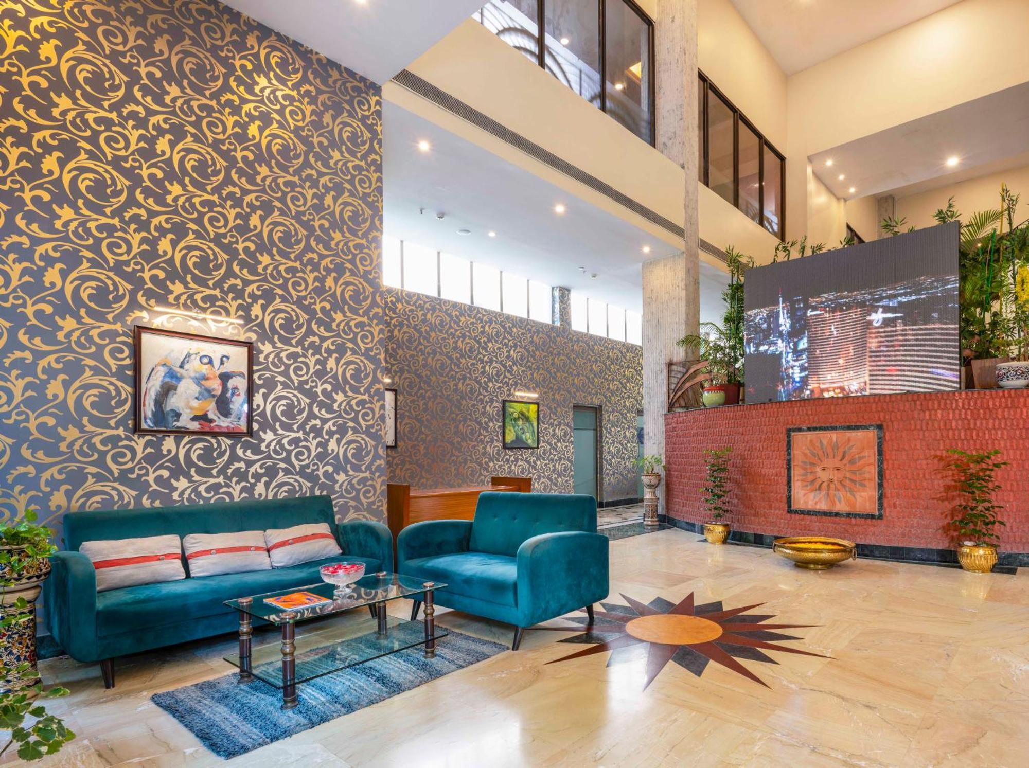 Indismart Hotel Calcutta Eksteriør billede